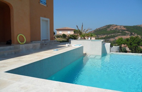 Antheor House | Facing the sea and the Estérel massif, Antheor, town of Saint Raphaël