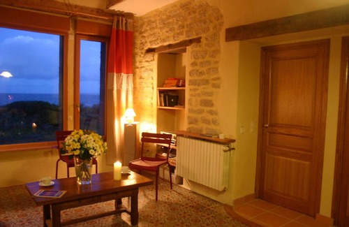 Penmarch House | Facing the sea, holiday home for two people