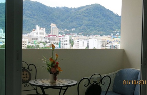 Patong Apartment | Facing the sea with a clear view of Patong Bay
