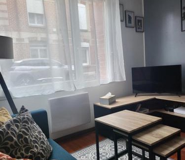 Valenciennes Apartment | Fadil