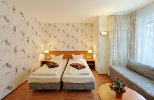 Westend-Sud House | Fair Hotel Villa Diana