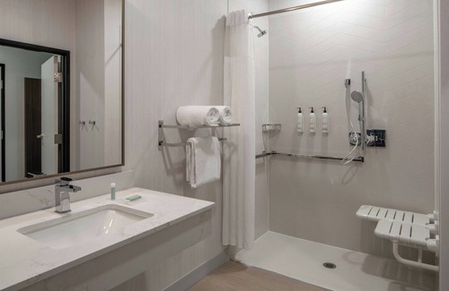 Surprise Hotel | Fairfield By Marriott Inn & Suites Surprise Prasada