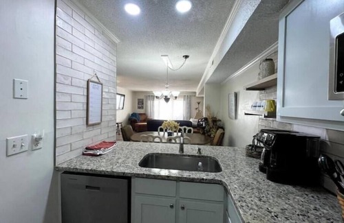 Fairfield Glade Apartment | Fairfield Glade Getaway, Resort Amenities available.