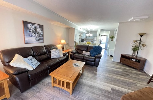 Fairfield Glade Apartment | Fairfield Glade Getaway, Resort Amenities available.
