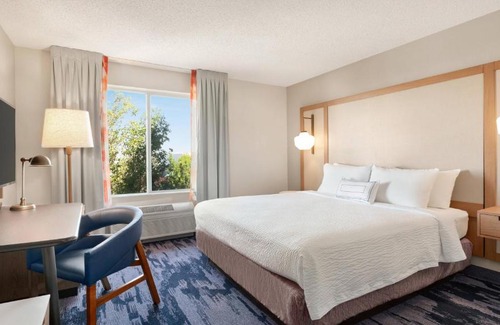 Sparks Hotel | Fairfield Inn & Suites by Marriott Reno Sparks