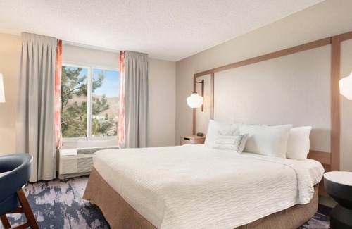 Sparks Hotel | Fairfield Inn & Suites by Marriott Reno Sparks