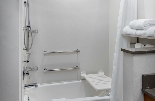 Morganton Hotel | Fairfield Inn & Suites by Marriott Morganton Historic Downtown