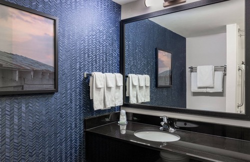 Smithfield Hotel | Fairfield Inn & Suites by Marriott Smithfield Selma/I-95