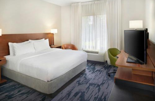 Spring Ridge Hotel | Fairfield Inn & Suites by Marriott Reading Wyomissing