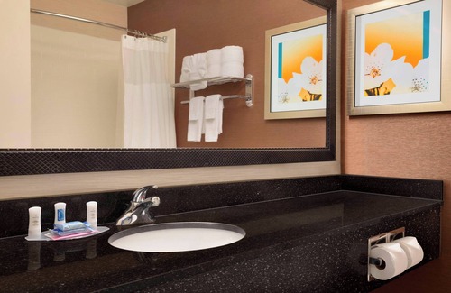 Fort Worth Hotel | Fairfield Inn & Suites Fort Worth University Drive