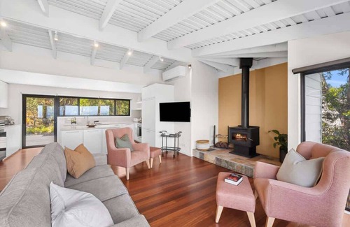 Fairhaven Apartment | Fairhaven Serenity I Ocean & Lighthouse View