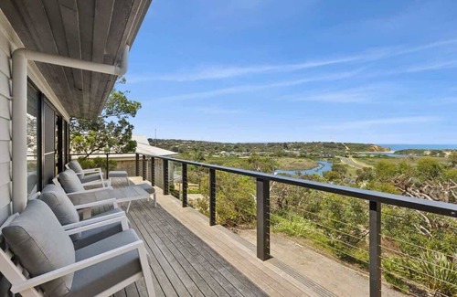 Fairhaven Apartment | Fairhaven Serenity I Ocean & Lighthouse View