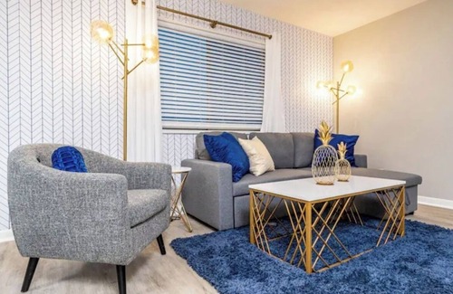 Lansing Apartment | Fairlane #12 | Brass Bound