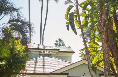 Wilshire Montana Hotel | Fairmont Miramar Hotel & Bungalows