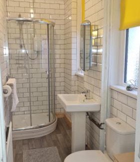 Newport House | Fairoak Lodge