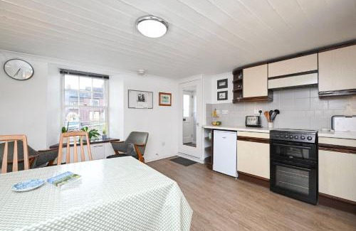 Lerwick House | Fairview