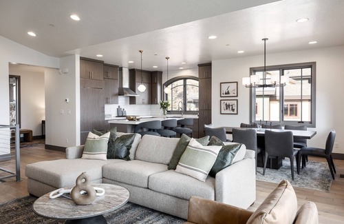 Park City House | Fairway Chalet - Luxury in Park City | Close to Canyons Ski Lift