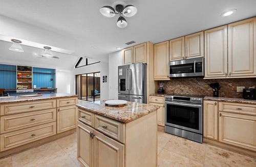Palm Beach Gardens House | Fairway Escape Pool Games Firepit