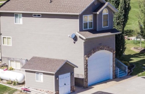 Sweetwater House | Fairway Golf Lodge at Bearlake