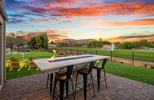 Oak Creek House | Fairway to Heaven - Views, pool, spa, game room, 3 fire pits, outdoor kitchen