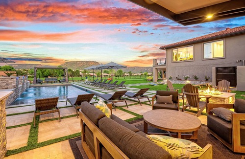 Oak Creek House | Fairway to Heaven - Views, pool, spa, game room, 3 fire pits, outdoor kitchen