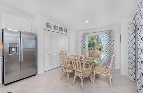 Venice Condo | Fairway Villa 204 Wellen Park