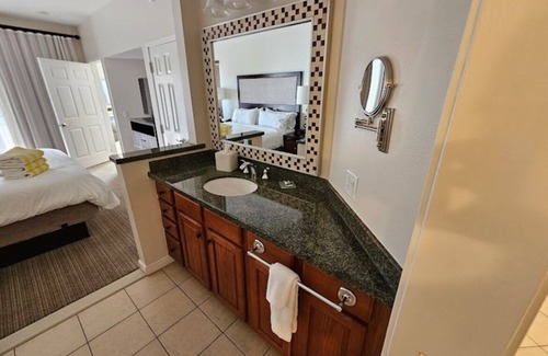 Palm Desert Resort | Fairway Villa Golfers Paradise