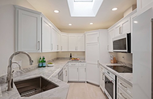 Montecito Condo | Fairway Vista - Butterfly Beach Retreat