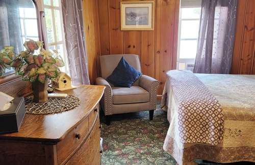 Virginia City Hotel | Fairweather Inn and Nevada City Cabins