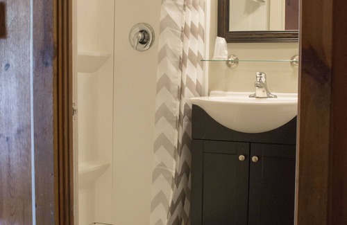 Virginia City Hotel | Fairweather Inn and Nevada City Cabins