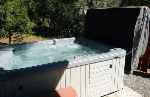 Julian Cabin | Fairy-Tale Cabin in the Woods (private spa & BBQ)