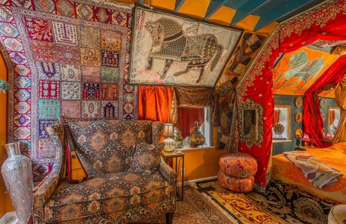 Chickamauga Cottage | Fairytale cottage in Chickamauga, GA