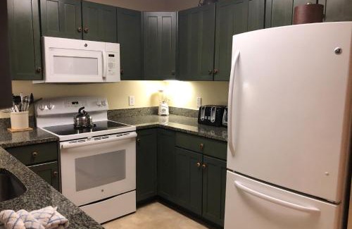 Jeffersonville Apartment | Falcons Unit #11
