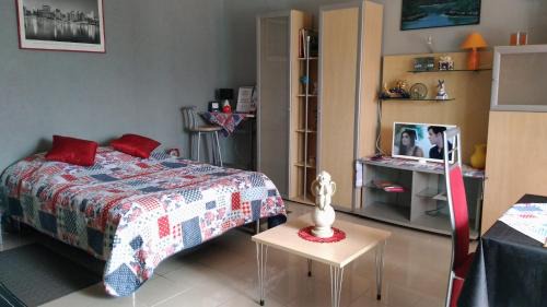 Niederbronn-les-Bains Apartment | Falkenstein