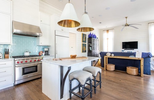 Watercolor House | Fall Availability! Crossings District ~ Two Living Areas! Short Bike to Dragonfly Pool!