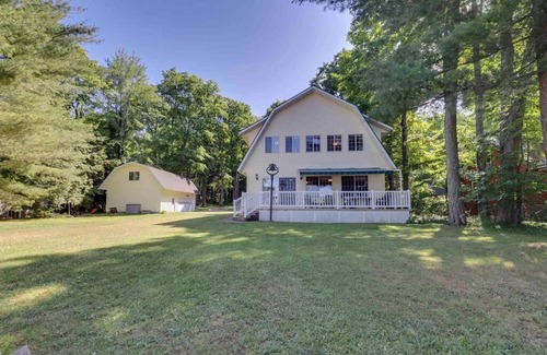 Kalkaska House | Fall colors at the Barnhouse! - 6BR Lakefront!nSunsets, Golfing and Fishing.