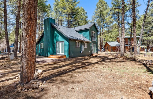 Flagstaff Cabin | Fall Colors R Coming! | Enjoy our Local Discounts