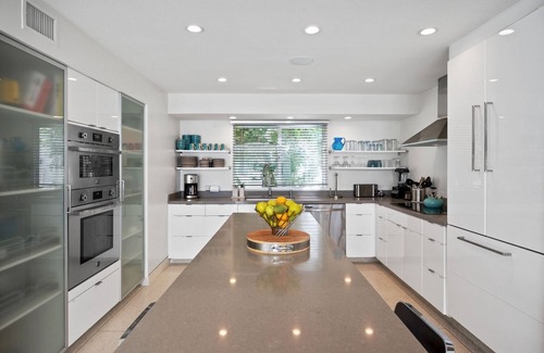 Twin Palms House | Fall Dates Available! Mid-Century home with Private Pool, Spa, and Mountain Views!