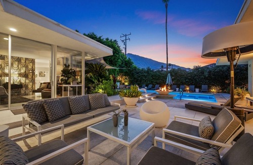 Twin Palms House | Fall Dates Available! Mid-Century home with Private Pool, Spa, and Mountain Views!