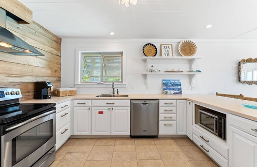 Indian Pass House | Fall Dates Available! Views, Views, and more Views! Ocean Front! Port St. Joe!