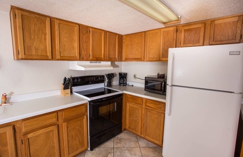 Shalimar Condo | Fall Escape Special - 15% off through October!