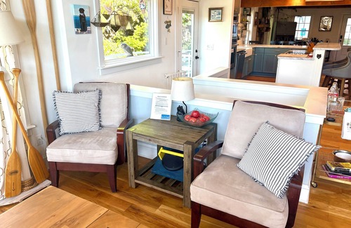 Lake Lure House | FALL in full color. Hot Tub. Pet friendly.Lakefront home. Views views views!