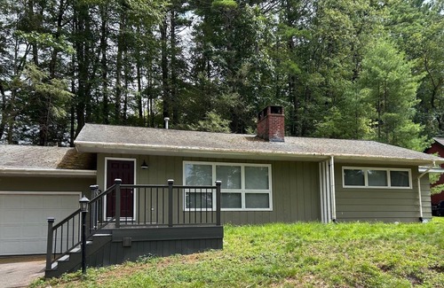Tafton House | FALL IS HERE! TAKE IN THE FALL FOLIAGE IN THE POCONOS!