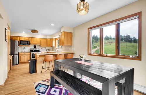 Shawnee House | FALL LEAF PEEPERS, it is almost TIME! fishing, hot tub and room to roam!