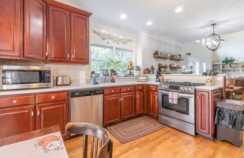 Marietta House | Fall Sale: 15% Off 3+ nights – thru Nov 30!