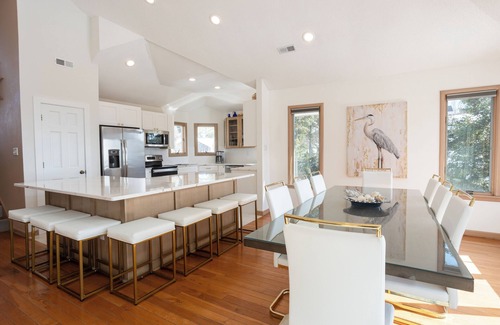 Monteray Shores House | FALL SPECIAL-Free heated pool, free linens, free cleaning, REDUCED RATE, 5 bdrms