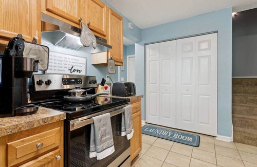 Grand Park House | Fall Special Save 10% this month Jax getaway!