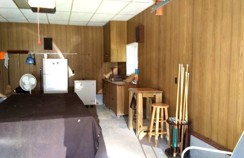 Ludington Cottage | Fall Special: Stay 3 nights, get extra nights @ 99.00