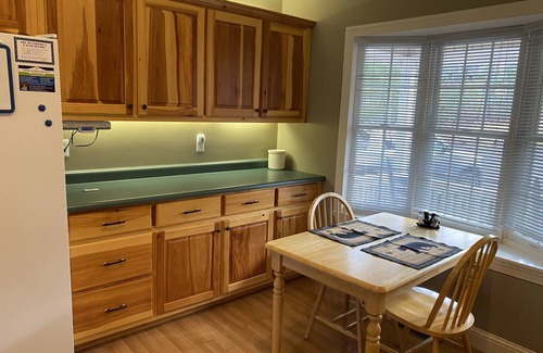 Blairsville House | FALL SPECIALn STAY 2 NIGHTS GET 3RD NIGHT FREEnSept-Nov '25n1 discount/booking