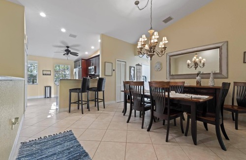 Rock Harbor House | Fall Specials & Spring Openings- 4BR Key Largo Retreat in Mariners Club!
